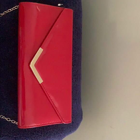 Aldo Handbags - Aldo chain clutch Aldo Handbags - Aldo chain clutch